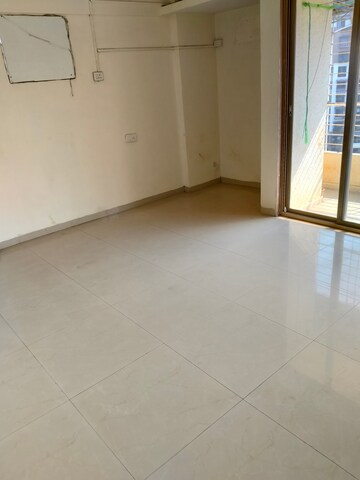Room in 3 BHK Apartment at Neeljeet Siddhivinayak CHS, Kharghar Sector 20 – for Sale