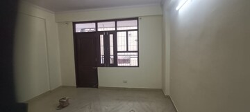 Room in 3 BHK Apartment at Malviya Nagar – for Rent