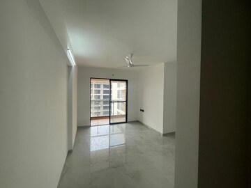Room in 2 BHK Apartment at Unique Legacy, Keshav Nagar – for Rent
