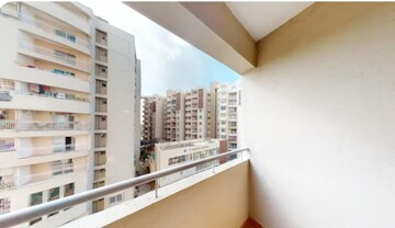 Master Plan in 4 BHK Apartment at Hara Vijaya Heights, Kanakapura Road – for Sale