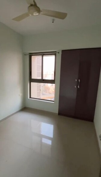 2 BHK Apartment For Rent in Kalpataru Paramount Kapur Bawdi Thane  7910335