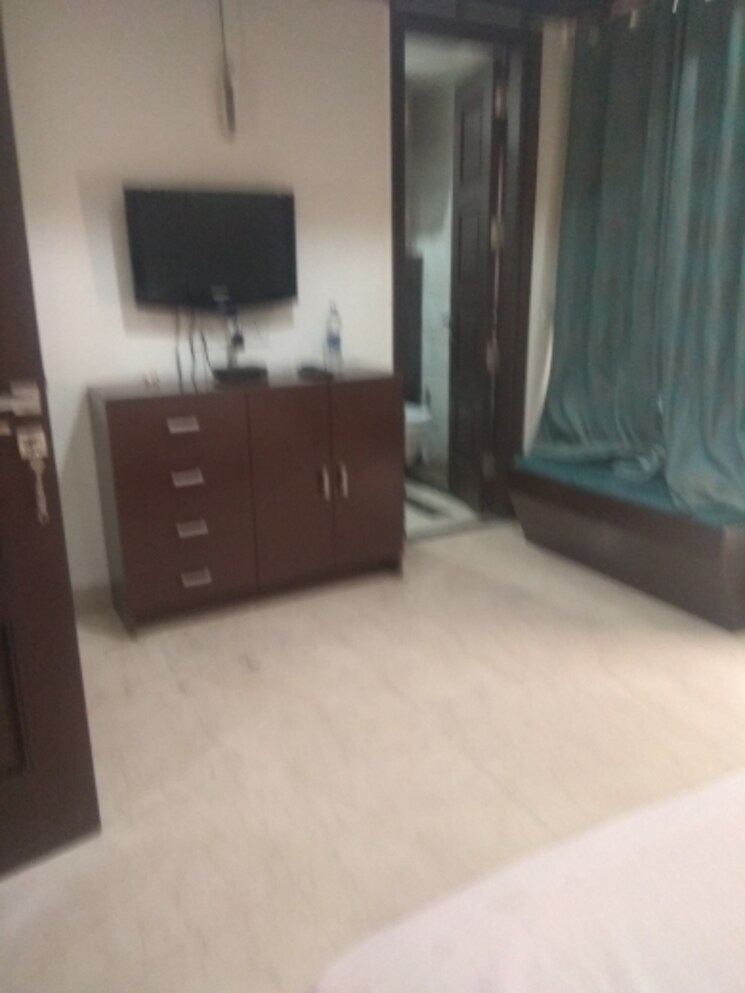 Living Room, maharani bagh 6+ Bedroom 1855 Sq.Yd. Independent House In Maharani Bagh Delhi 7910674