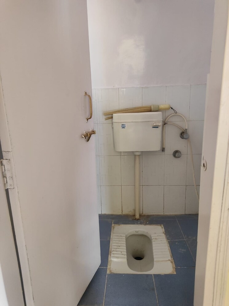 Bathroom, dsk-saptasur 2 Bedroom 1100 Sq.Ft. Apartment In Dhayari Pune 7910485