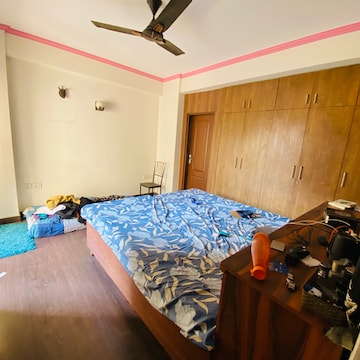 Bedroom in 2 BHK Apartment at Aims Golf Avenue I, Sector 75 – for Rent