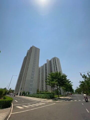 2 BHK Apartment For Sale in Lodha Lakeshore Greens, Dombivli East