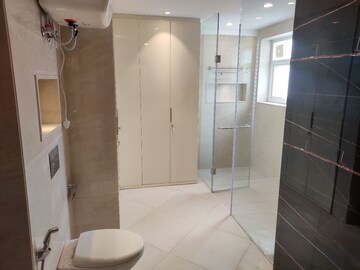Bathroom in 4 BHK Apartment at Sector 31 – for Rent