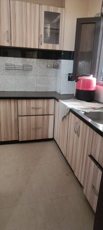 Kitchen in 4 BHK Apartment at Pratap Nagar – for Rent