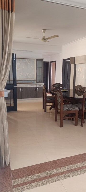 Living Room in 4 BHK Apartment at Pratap Nagar – for Rent