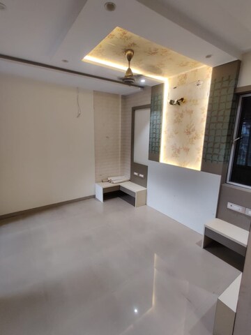 Living Room in 2.5 BHK Apartment at Neelsidhi Amarante, Kalamboli – for Sale