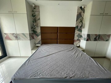 Bedroom in 3 BHK Apartment at Nasik Road – for Rent