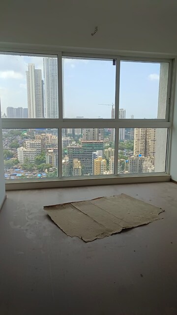 Bedroom in 2 BHK Apartment at A And O F Residences Malad East, Malad East – for Rent