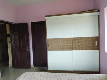 Room in 2.5 BHK Apartment at Marvel Sequoia, Whitefield – for Rent
