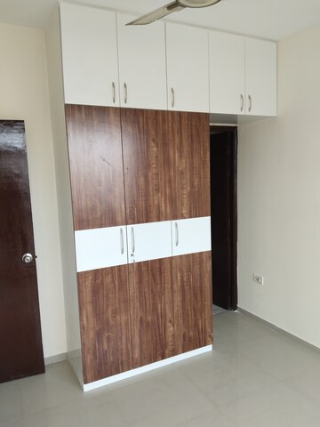 Furnished Amenities in 2 BHK Apartment at Pyramid Elite, Sector 86 – for Rent