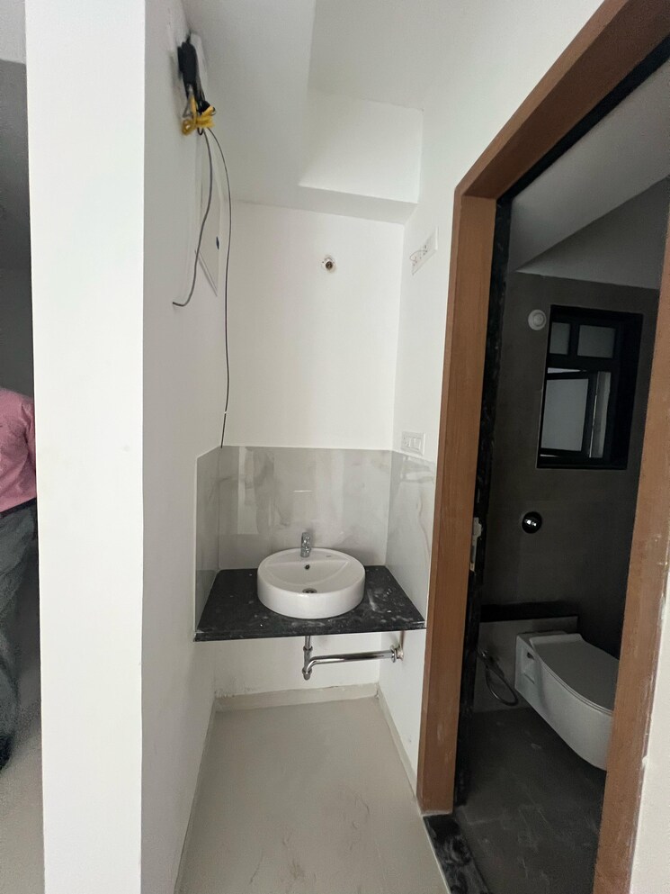 Bathroom, holystico-astrana 2 Bedroom 844 Sq.Ft. Apartment In Hadapsar Pune 7911305