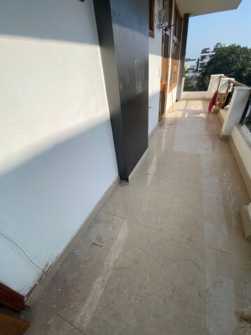 Balcony in 3 BHK Builder Floor at Ansal Plaza Sector-23, Sector 23 – for Rent