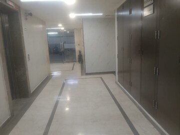 Room in 1 BHK Apartment at Omkar Ananta, Goregaon East – for Sale