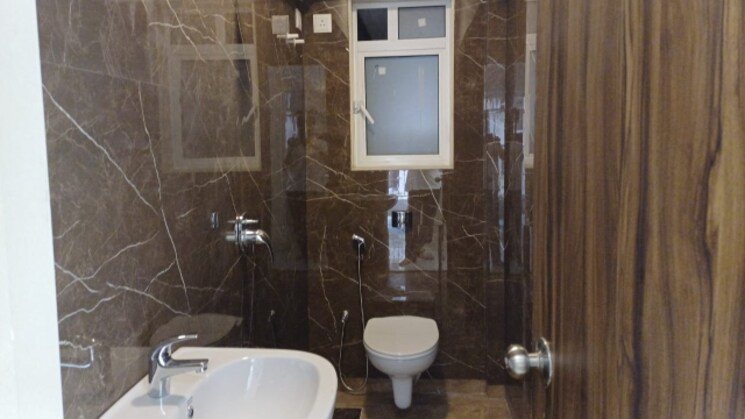 Bathroom, ghatkopar east 2 Bedroom 607 Sq.Ft. Apartment In Ghatkopar East Mumbai 7911571