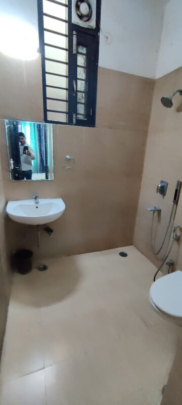 Master Bedroom in 3 BHK Builder Floor at Sector 23a – for Rent