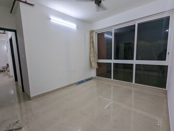 Room in 2 BHK Apartment at Runwal Forests, Kanjurmarg West – for Rent