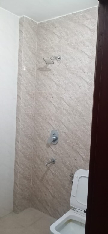 Bathroom in 1 RK Apartment at Sector 40 – for Rent