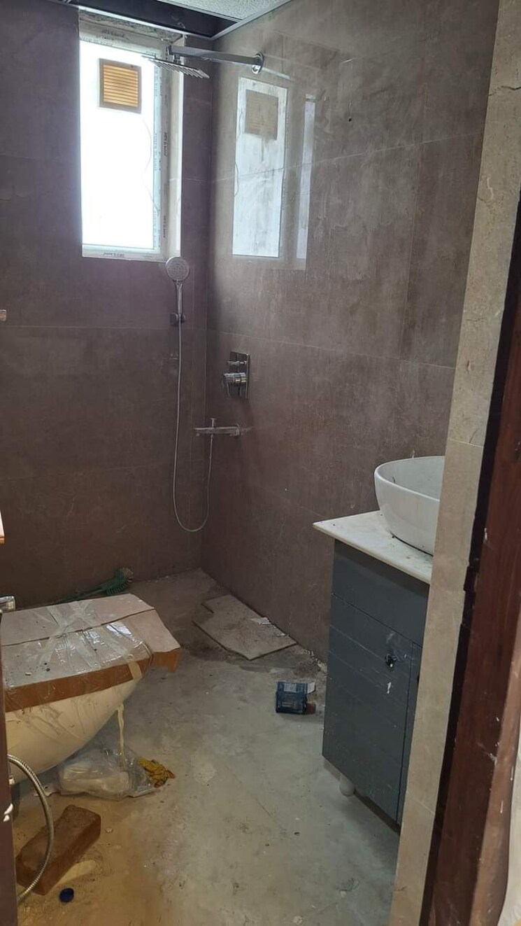 Bathroom, supertech-ecovillage-i 3 Bedroom 1545 Sq.Ft. Apartment In Sector 1 Greater Noida Greater Noida 7911724