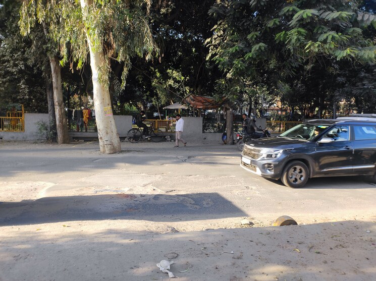 Exterior View, pratham-meghdoot-apartment  500 Sq.Yd. Plot In Sector 10a Gurgaon 7911858