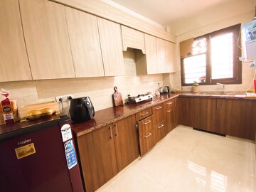 Kitchen in 3 BHK Builder Floor at Ansal Sushant Lok I, Sector 43 – for Rent