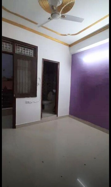 Room in 2 BHK Builder Floor at Mehrauli – for Rent