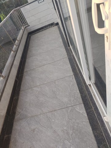 Balcony in 3 BHK Independent House at RWA Apartments Sector 39, Sector 39 – for Rent