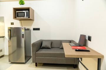 Furnished Amenities in 1 BHK Apartment at Jp Nagar – for Rent