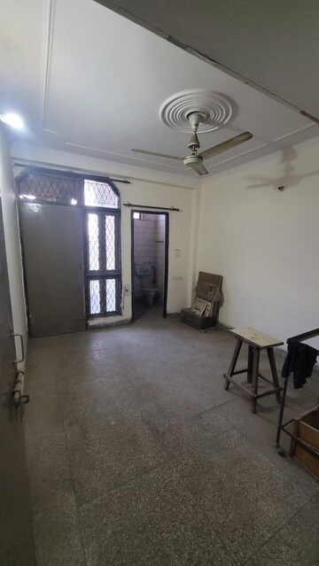 Master Bedroom in 2 BHK Builder Floor at Dilshad Colony – for Sale