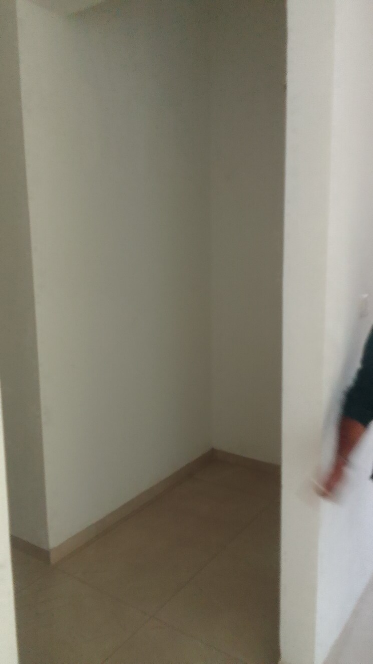 Room, navarangpura gam 3 Bedroom 245 Sq.Yd. Apartment In Navarangpura Gam Ahmedabad 7912274