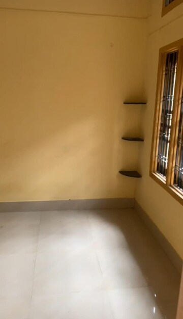 Room in 2 BHK Independent House at Juripar – for Rent