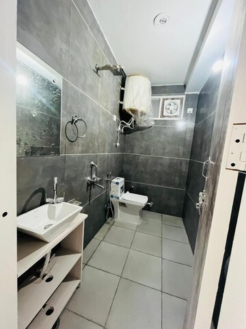 Master Bedroom in 2 BHK Builder Floor at Sector 31 – for Rent
