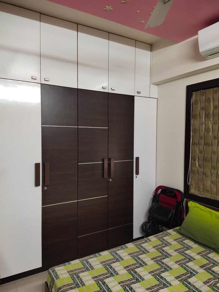 Room, science city 2 Bedroom 132 Sq.Yd. Apartment In Science City Ahmedabad 7912602