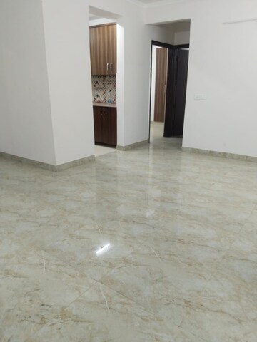 Room in 2 BHK Apartment at Ashok Nagar – for Rent