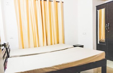 Balcony in  Pg at Thane West – for Rent