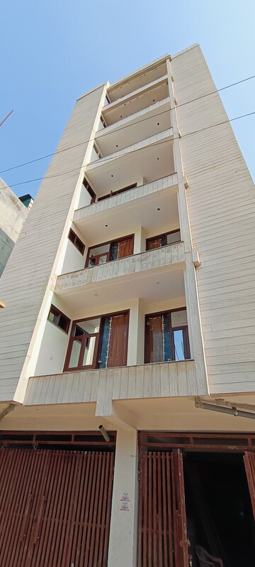 5 BHK Villa – Exterior View View at Kasauli - for Sale