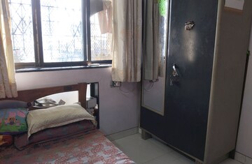 Room in  Pg at Vashi Sector 30a – for Rent