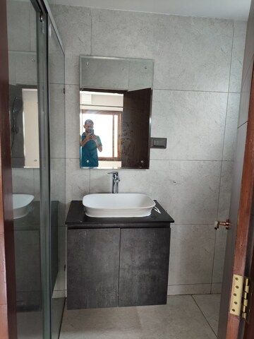 Bathroom in 5 BHK Villa at Kasauli – for Sale