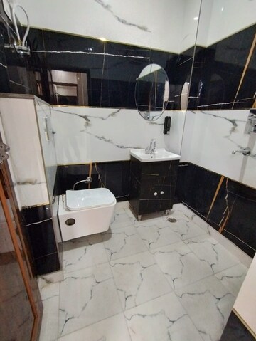 Team Area in 5 BHK Villa at Kasauli – for Sale