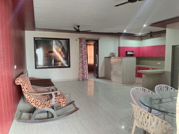 Living Room in 2 BHK Builder Floor at Sector 21c – for Rent