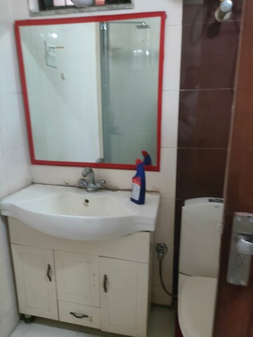 Master Bedroom in 3 BHK Apartment at Park Royal Apartment, Sector 56 – for Rent