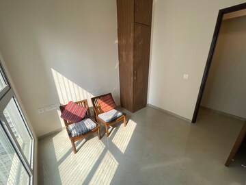 Bedroom in 2 BHK Apartment at Piramal Vaikunth, Balkum Pada – for Sale
