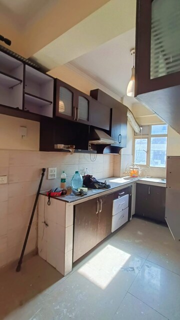 Kitchen in 3 BHK Apartment at Jaipuria Sunrise Plaza, Ahinsa Khand 1 – for Rent