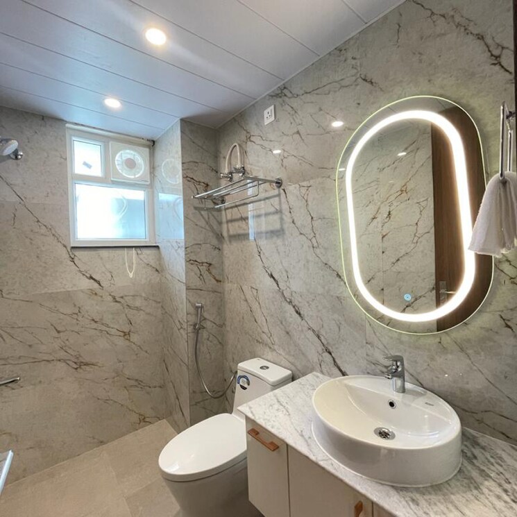 Bathroom, mussoorie road 3 Bedroom 1800 Sq.Ft. Apartment In Mussoorie Road Dehradun 7912985