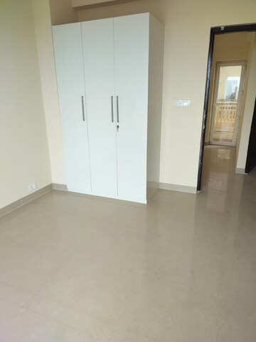 Room in 3 BHK Apartment at Ansal Height 86, Sector 86 – for Rent