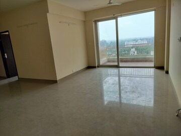 Room in 3 BHK Apartment at Ansal Height 86, Sector 86 – for Rent