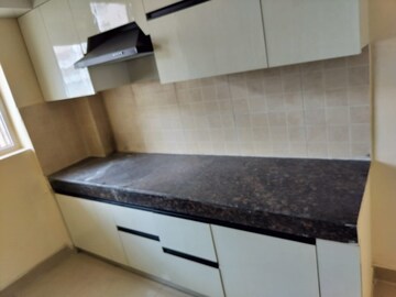 Furnished Amenities in 3 BHK Apartment at Ansal Height 86, Sector 86 – for Rent