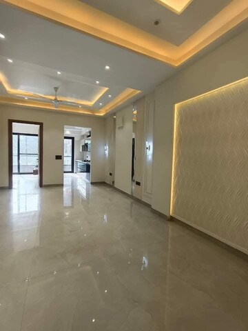 Room in 3 BHK Builder Floor at Ansal Palam Triangle, Palam Vihar Extension – for Rent